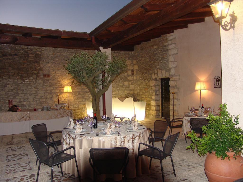 Hotel Relais Angimbe Калатафими Екстериор снимка