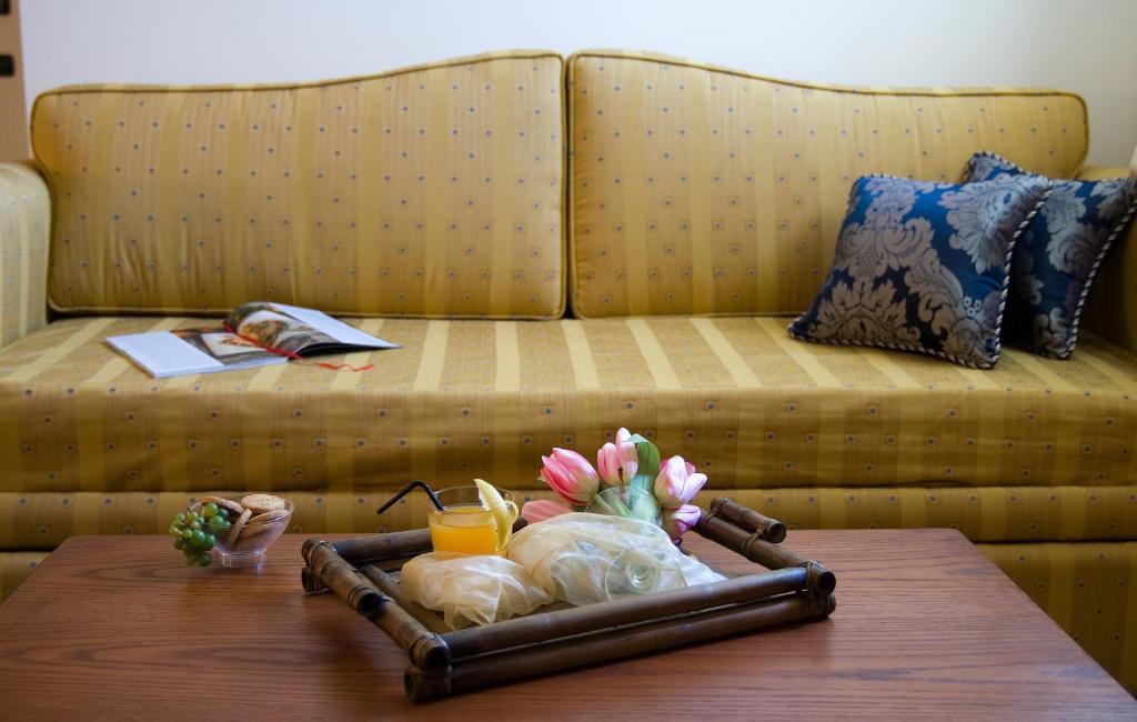 Hotel Relais Angimbe Калатафими Екстериор снимка